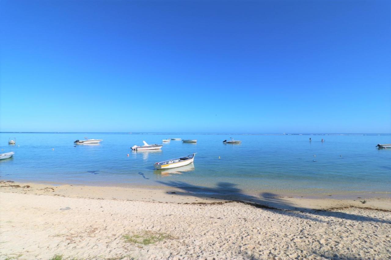 The Beach House - West Coast Mauritius Rivière Noire Exterior foto