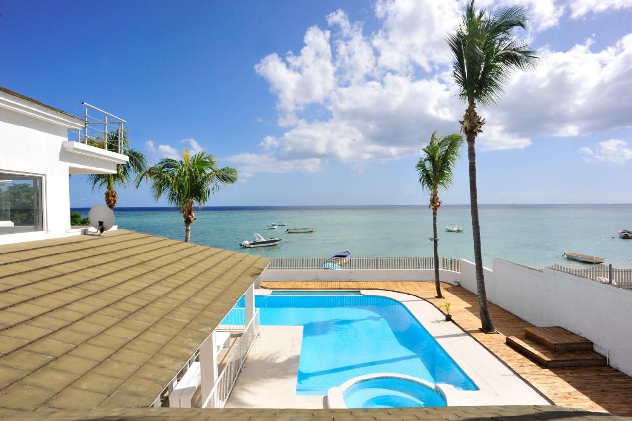The Beach House - West Coast Mauritius Rivière Noire Exterior foto