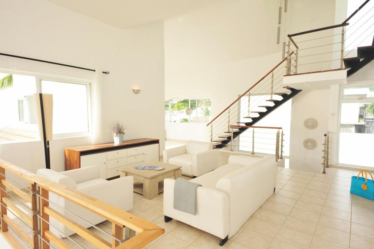 The Beach House - West Coast Mauritius Rivière Noire Exterior foto